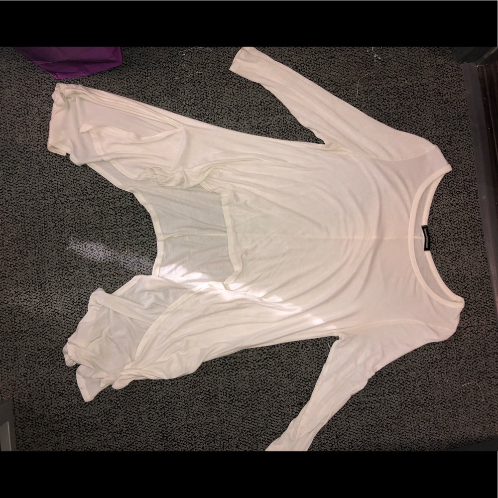 Cream long sleeve flowy top